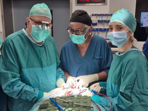 ד"ר ליאון ארדקיאן – מומחה לכירורגיית פה ולסת עם ניסיון קליני בינלאומי